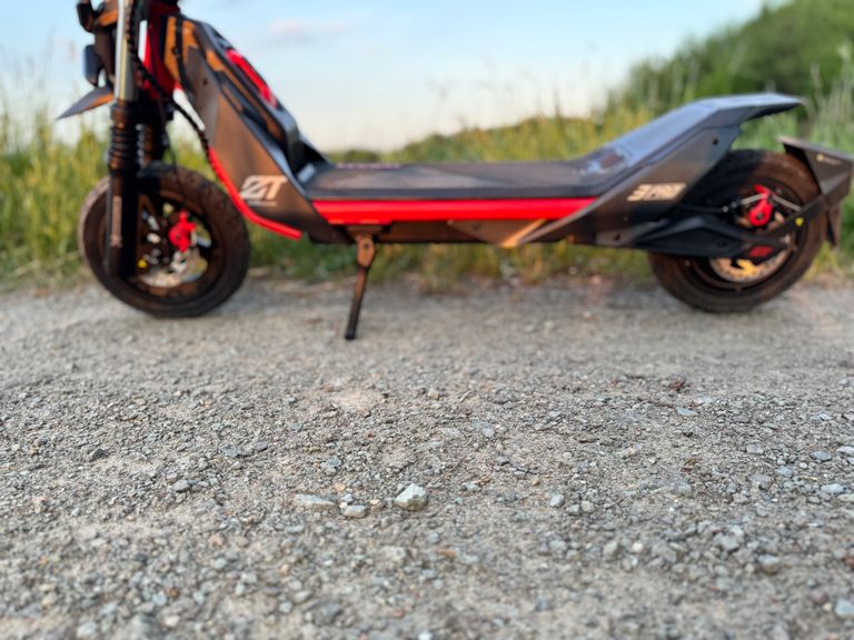 Rote Elemente Segway Ninebot ZT3 Pro Rote Elemente Segway Ninebot ZT3 Pro