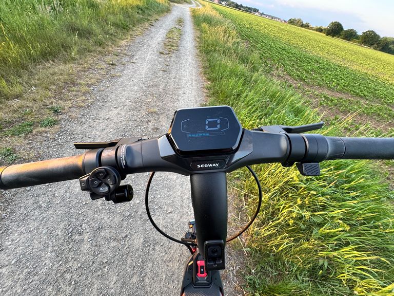 Segway ZT3 Pro mit neuem Display Segway ZT3 Pro mit neuem Display