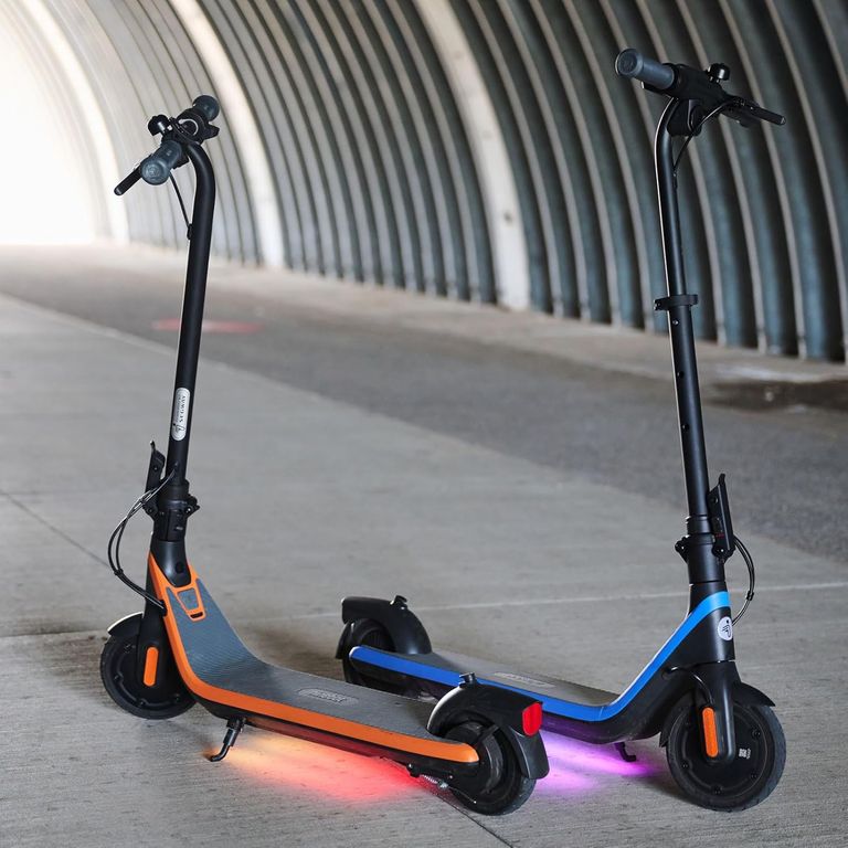 Segway C2 Pro mit Unterbodenbeleuchtung