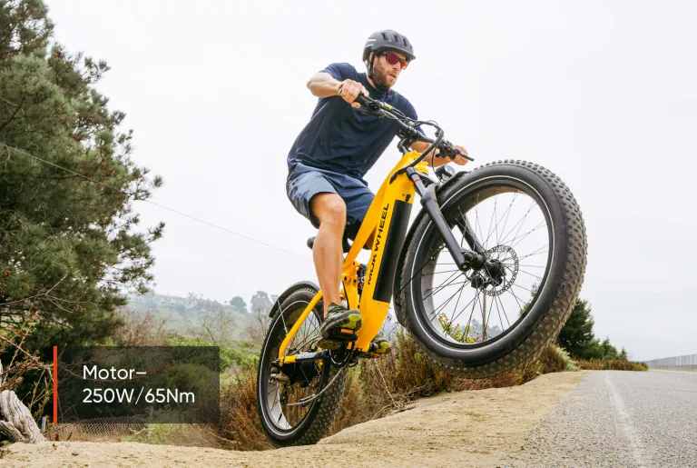 Mann sprint mit dem Mokwheel Obsidian