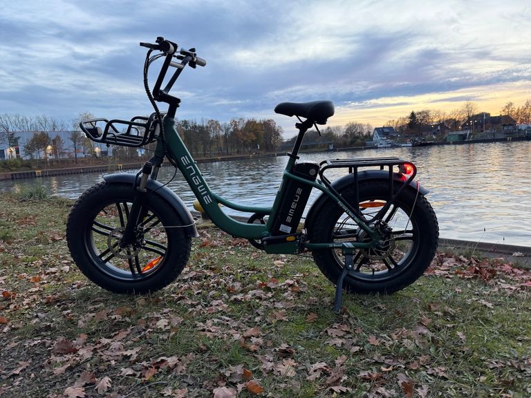 ENGWE L20 Boost am Mittellandkanal in Braunschweig