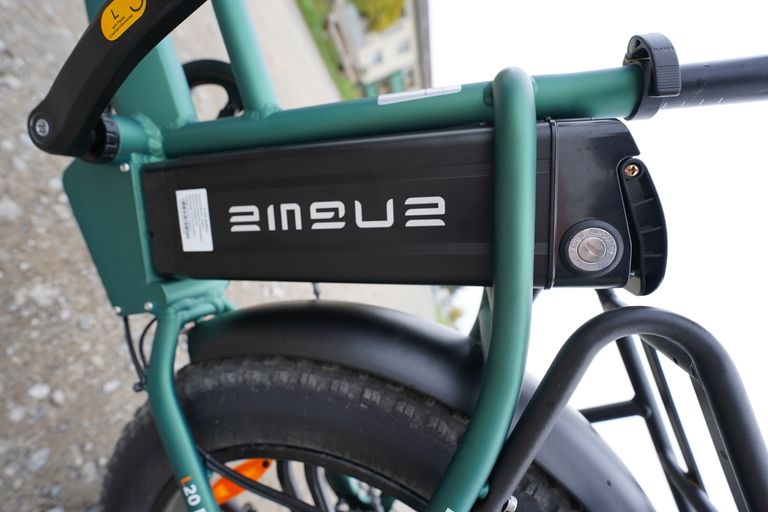 ENGWE L20 Boost Akku Nahaufnahme