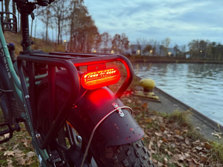 Rücklicht beim ENGWE L20 Boost