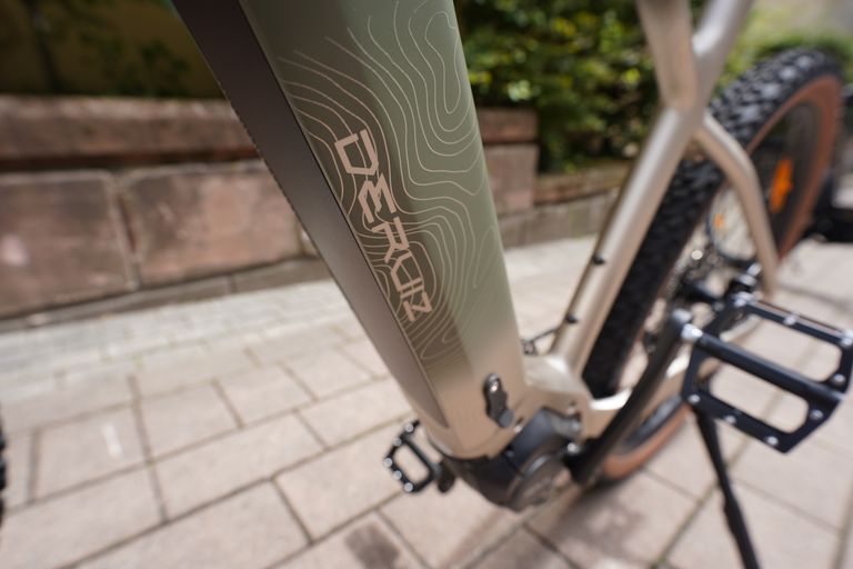 Akku des Deruiz Dolomit befindet sich im Unterrohr