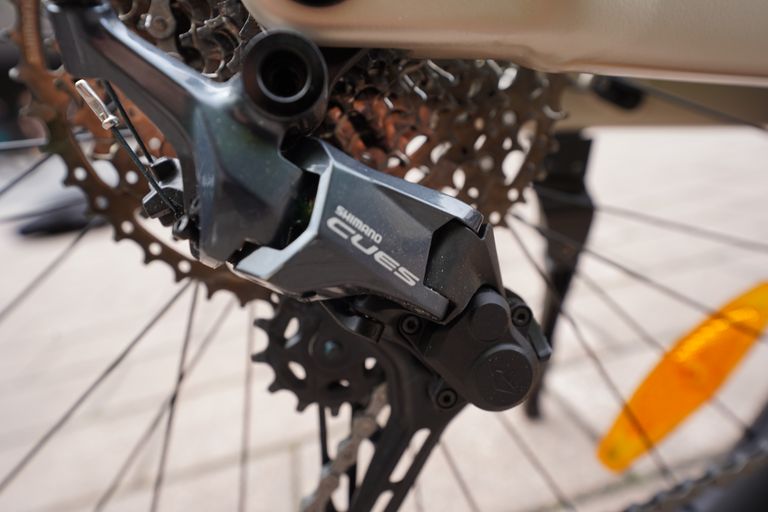 Deruiz Dolomit Cues Schaltung