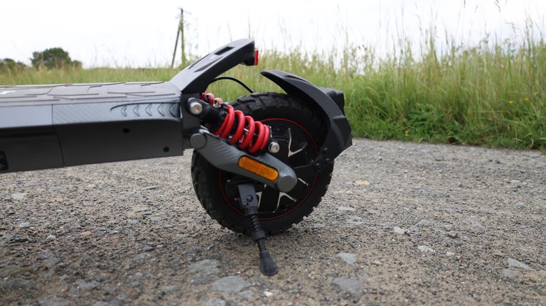 Der Nabenmotor des iScooter iX7 im Hinterrad