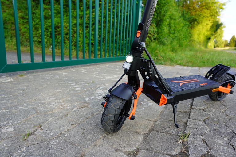 Das Frontlicht des Kukurin G2 Pro