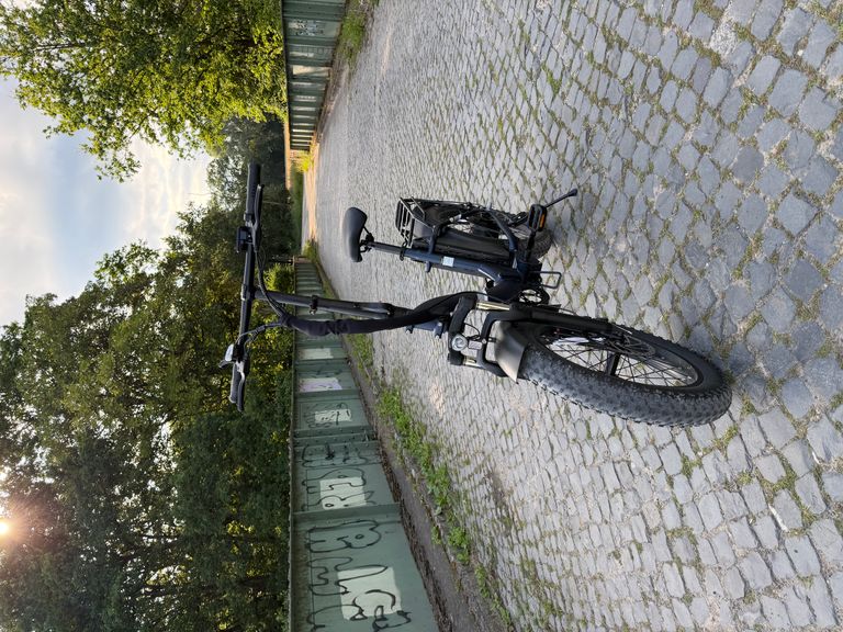 Touroll S2 Pro fertig aufgebaut in der Frontansicht