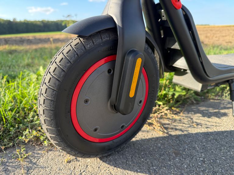 Motor im Vorderrad des iScooter i9M